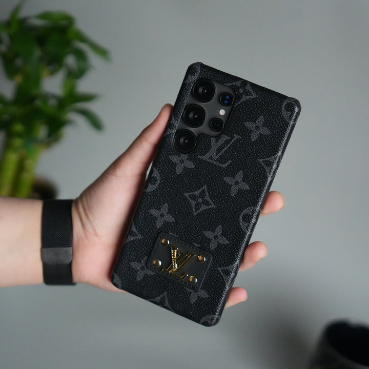 Galaxy S25 Ultra Luxury Pattern Leather Case | Premium Hard Back Cover with Gold Metal Logo Plate