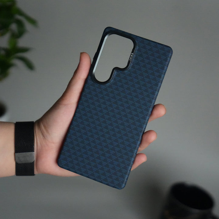 Galaxy S24 Ultra Houndstooth Pattern Case | Slim Hard Back Cover | Matte Finish Protective Case with MagSafe