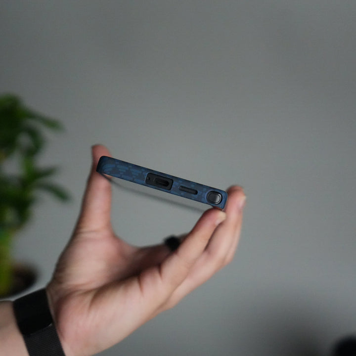 Galaxy S24 Ultra Houndstooth Pattern Case | Slim Hard Back Cover | Matte Finish Protective Case with MagSafe