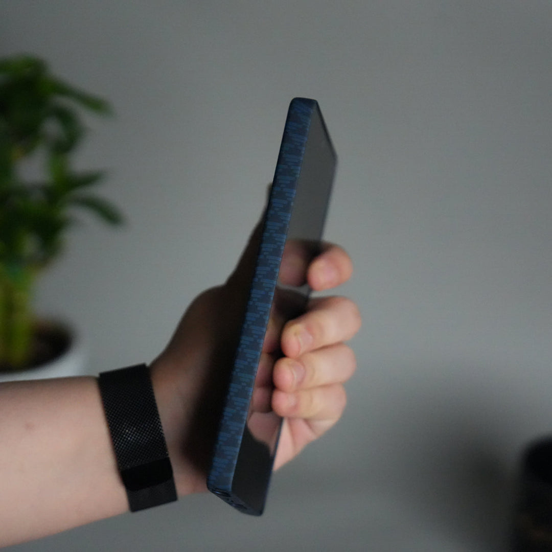 Galaxy S25 Ultra Houndstooth Pattern Case | Slim Hard Back Cover | Matte Finish Protective Case with MagSafe