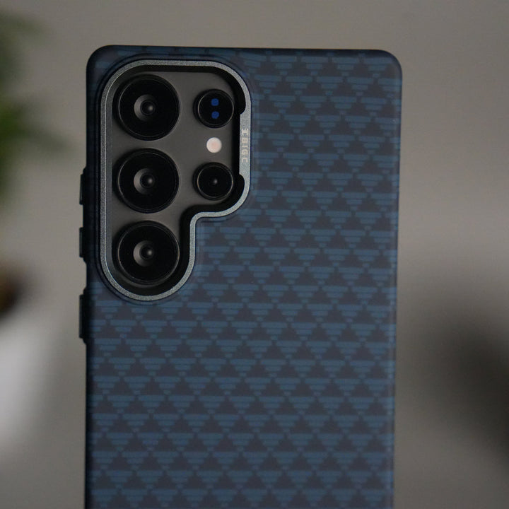 Galaxy S24 Ultra Houndstooth Pattern Case | Slim Hard Back Cover | Matte Finish Protective Case with MagSafe