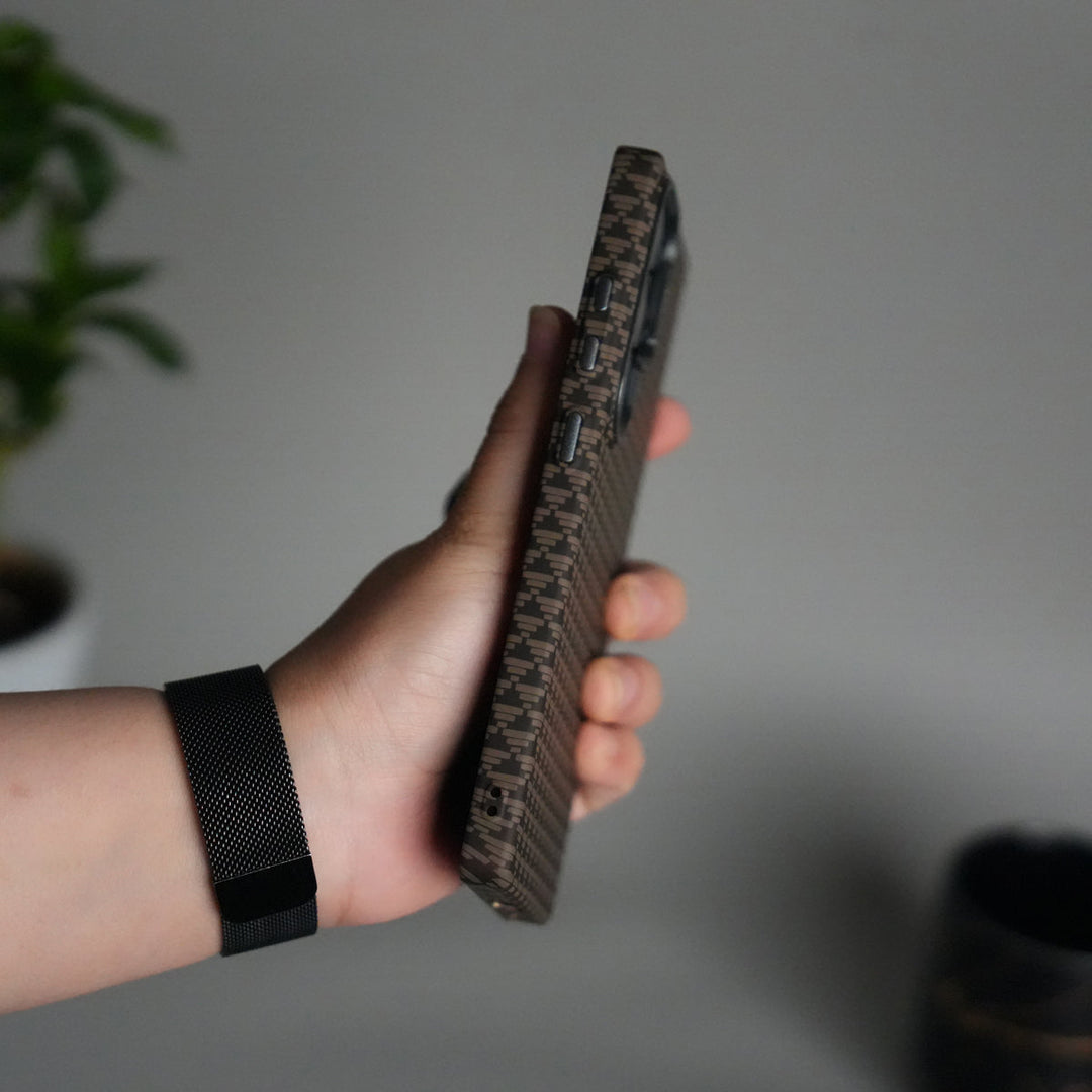 Galaxy S25 Ultra Houndstooth Pattern Case | Slim Hard Back Cover | Matte Finish Protective Case with MagSafe