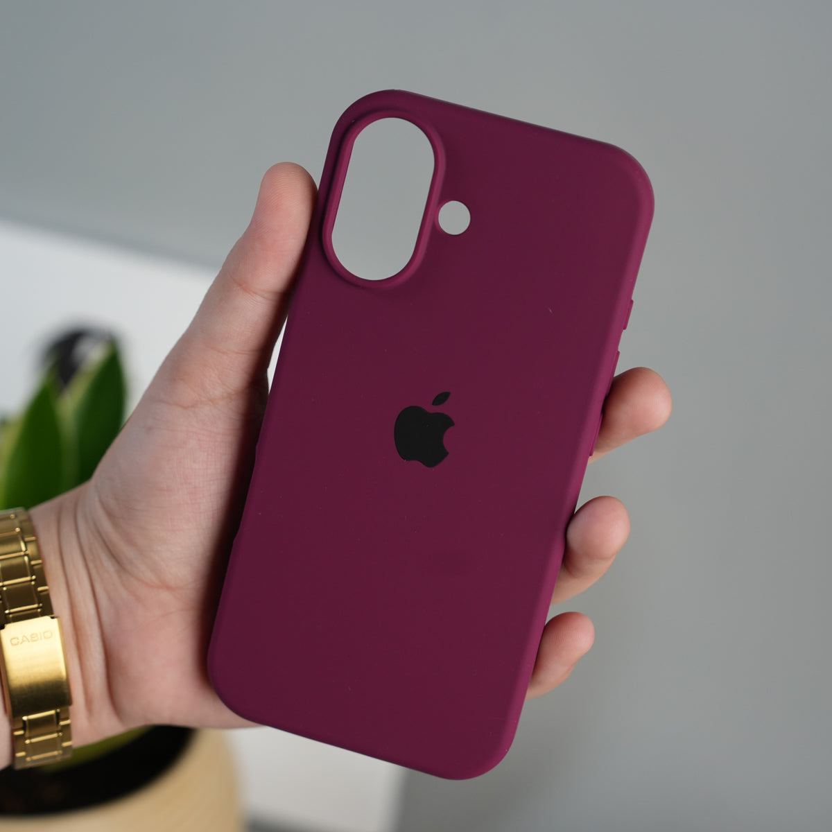 iPhone 17 Liquid Silicone Case Cover (Maroon)