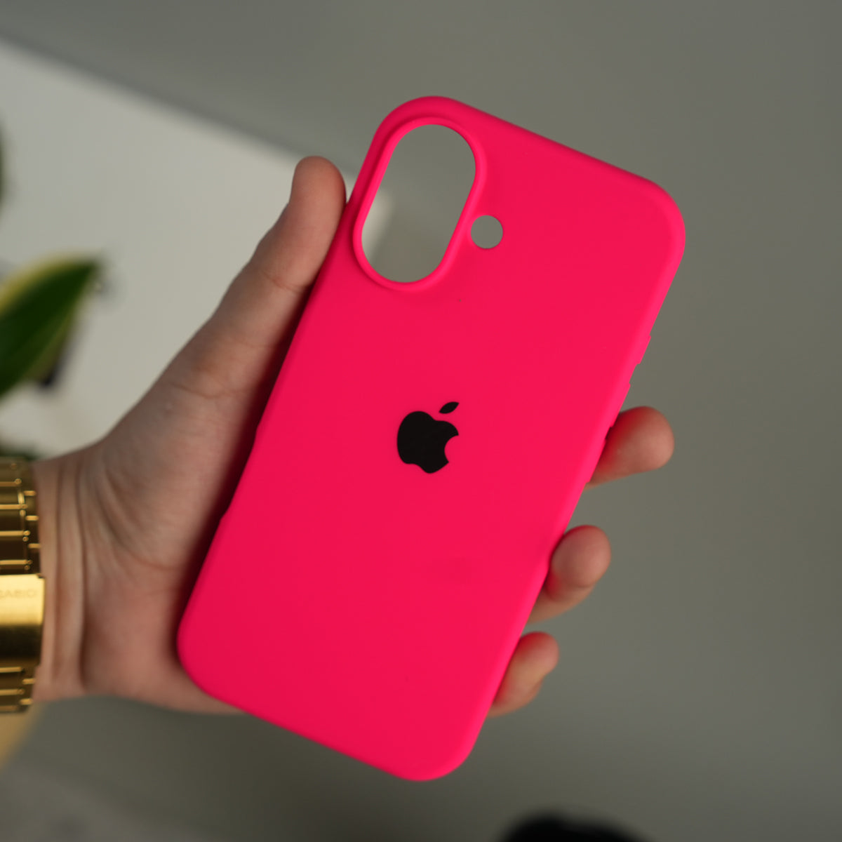 iPhone 17 Liquid Silicone Case Cover (Neon Pink)