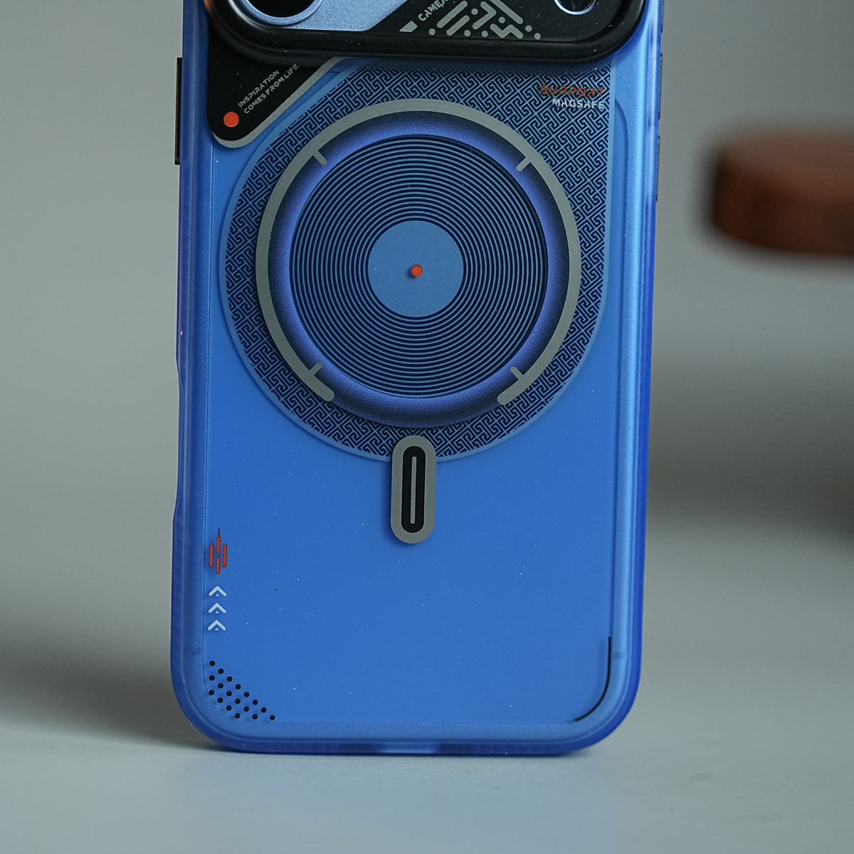 Mechanical Design Magnetic Case for 18 Series | Translucent Protective Cover