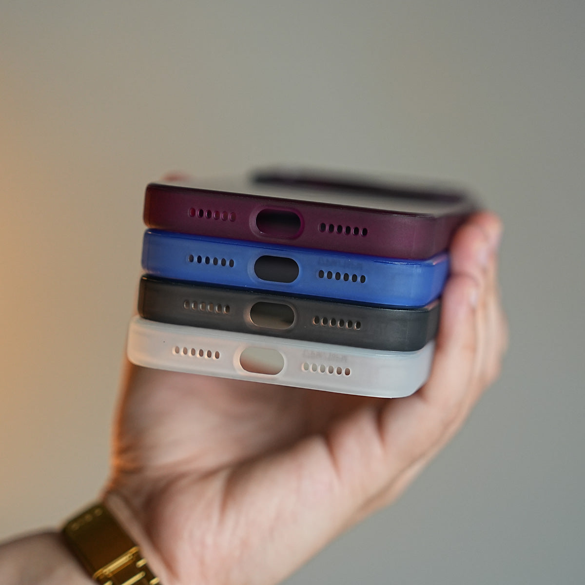 Mechanical Design Magnetic Case for 18 Series | Translucent Protective Cover