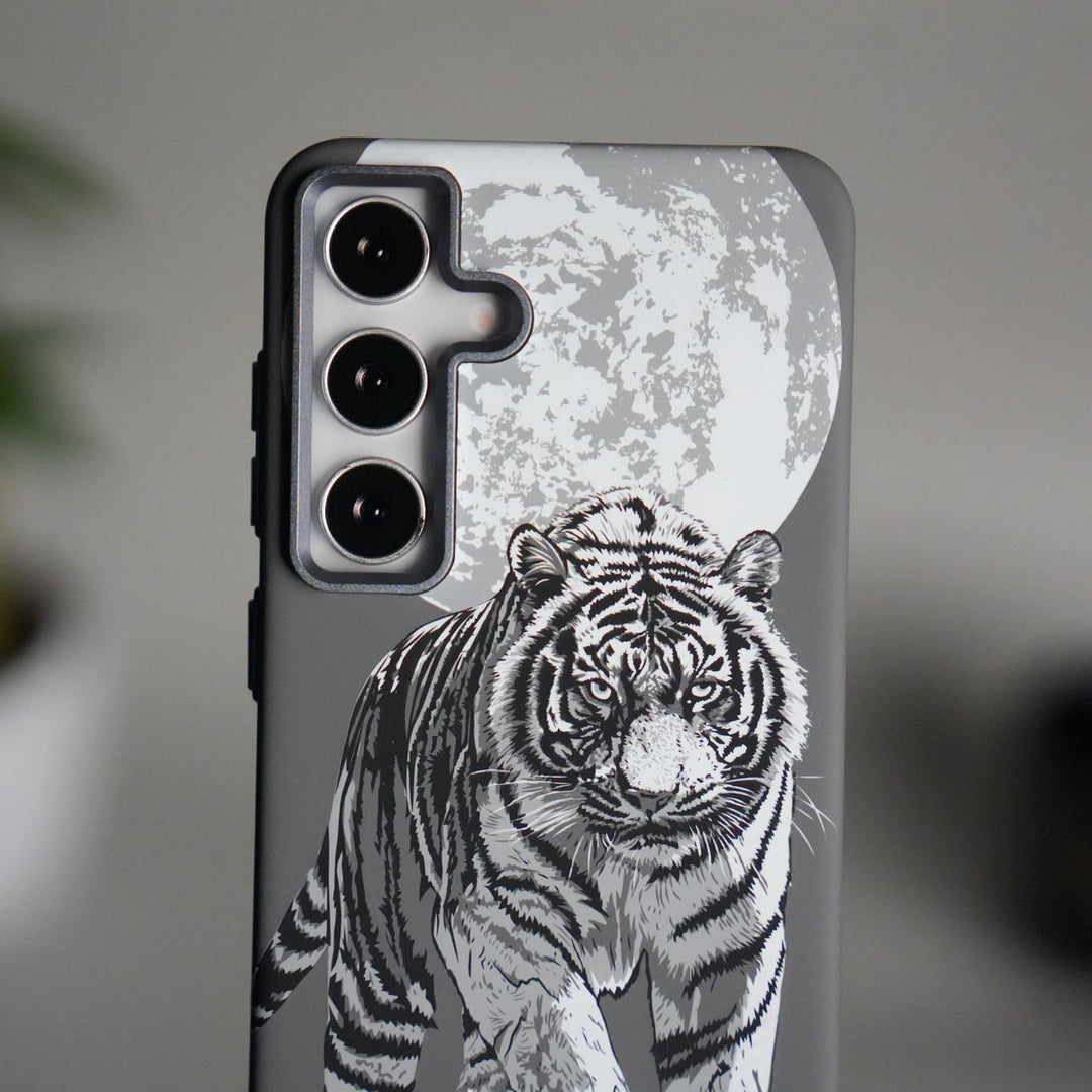 Galaxy S24 Carbon Fiber Texture Case | Gray Tiger Printed Hard PC Cover with MagSafe | Shockproof Slim Protection