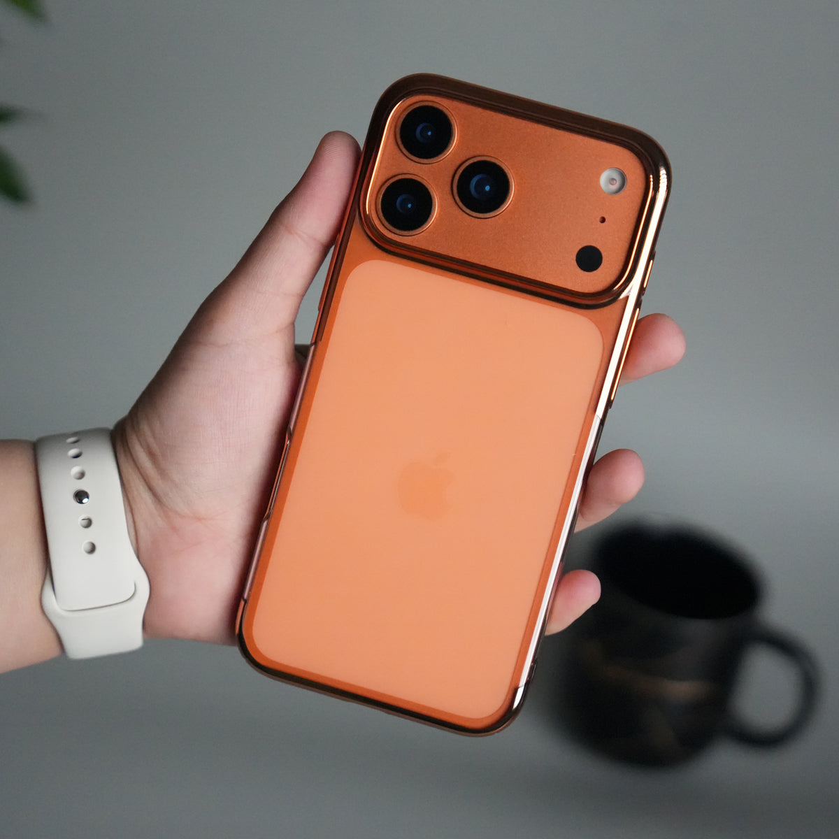 iPhone 17 Pro Max Clear Transparent Case | Slim Back Cover with Electroplated Edges | Desert Gold