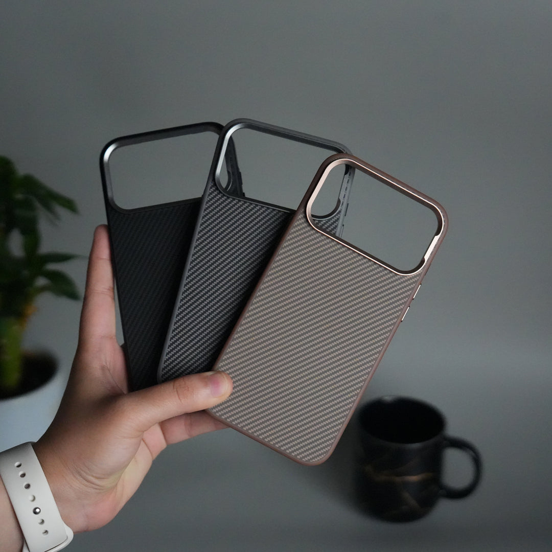 iPhone 17 Pro Max Metal Camera Ring Carbon Fiber Design MagSafe Cover