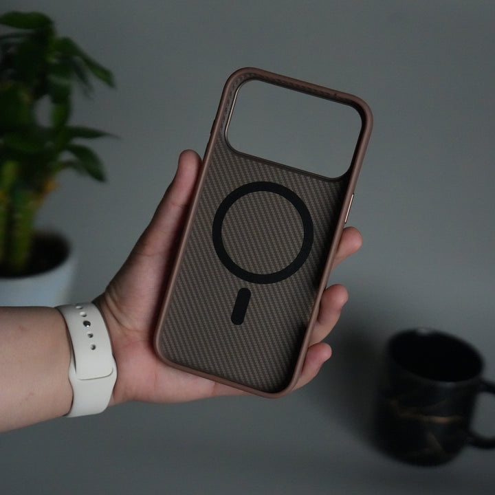 iPhone 17 Pro Max Metal Camera Ring Carbon Fiber Design MagSafe Cover