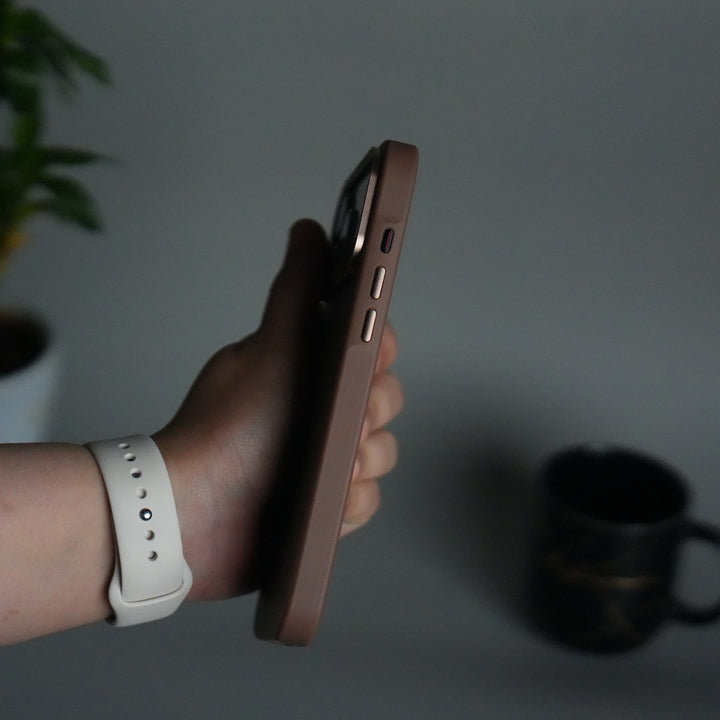 iPhone 17 Pro Max Metal Camera Ring Carbon Fiber Design MagSafe Cover