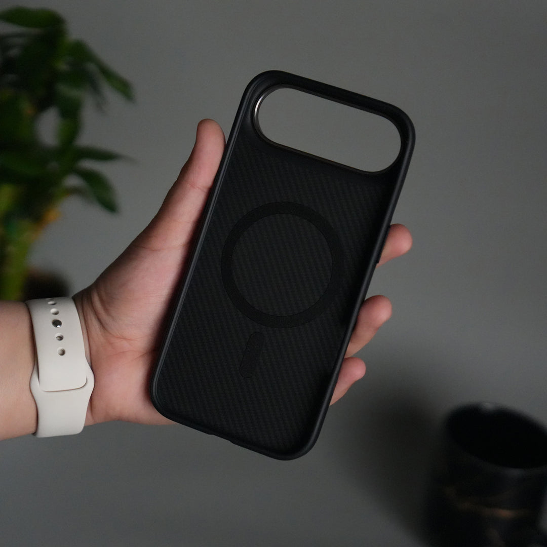 iPhone 17 Air Metal Camera Ring Carbon Fiber Design MagSafe Cover