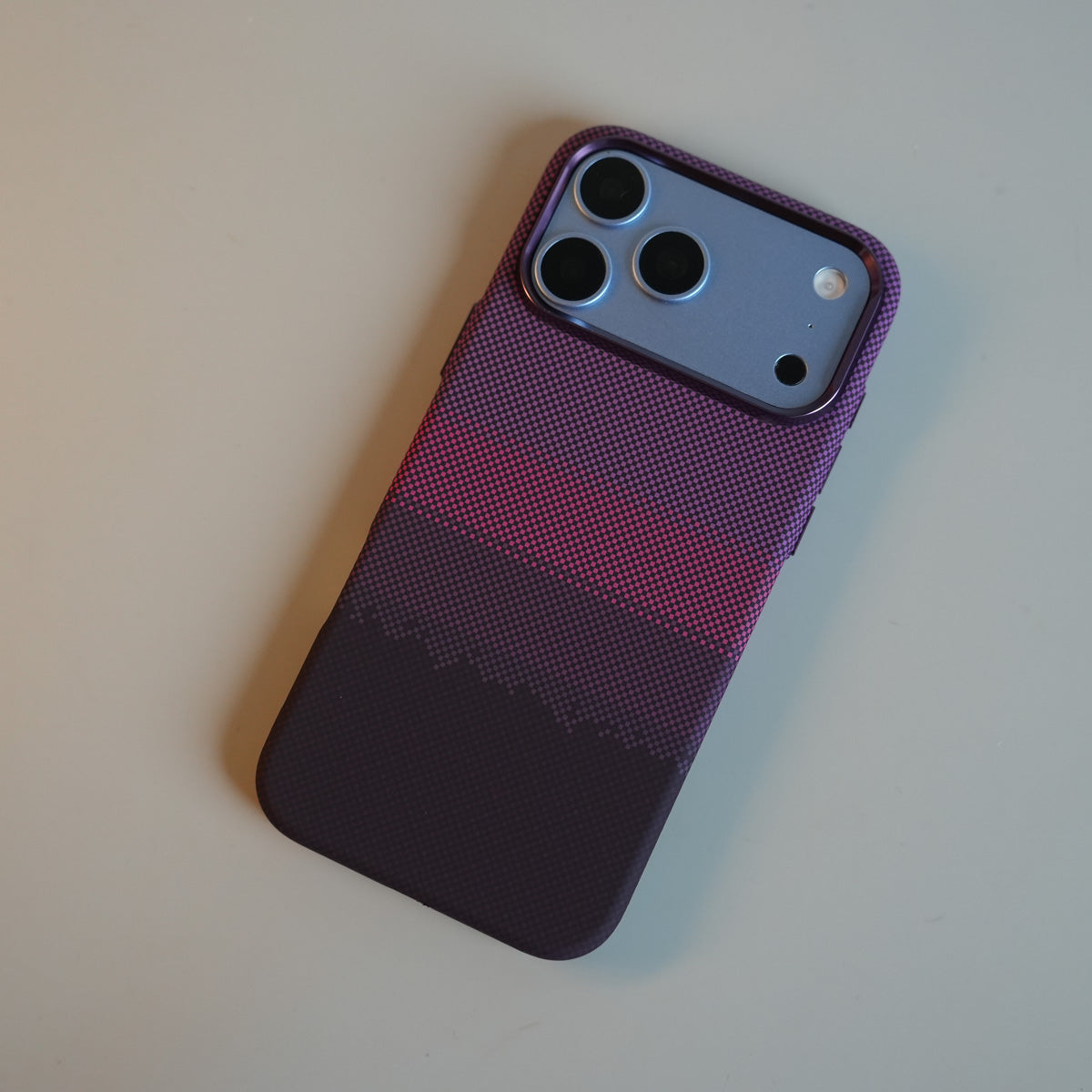 Gradient Carbon Fiber Texture Magnetic Case for iPhone 18 Series | Raised Camera Protective Cover