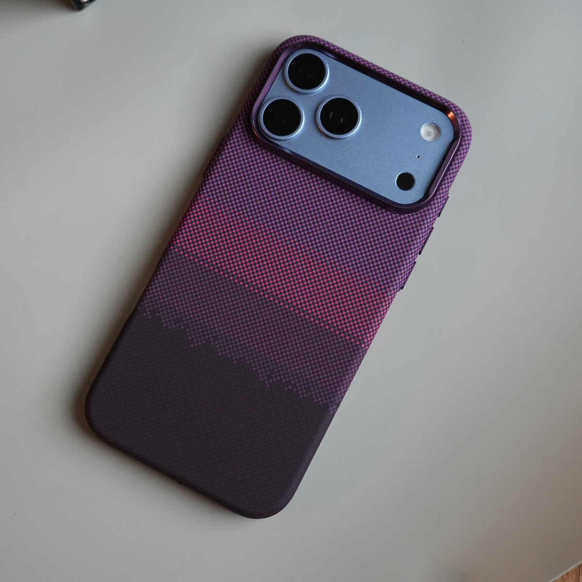 Gradient Carbon Fiber Texture Magnetic Case for iPhone 18 Series | Raised Camera Protective Cover