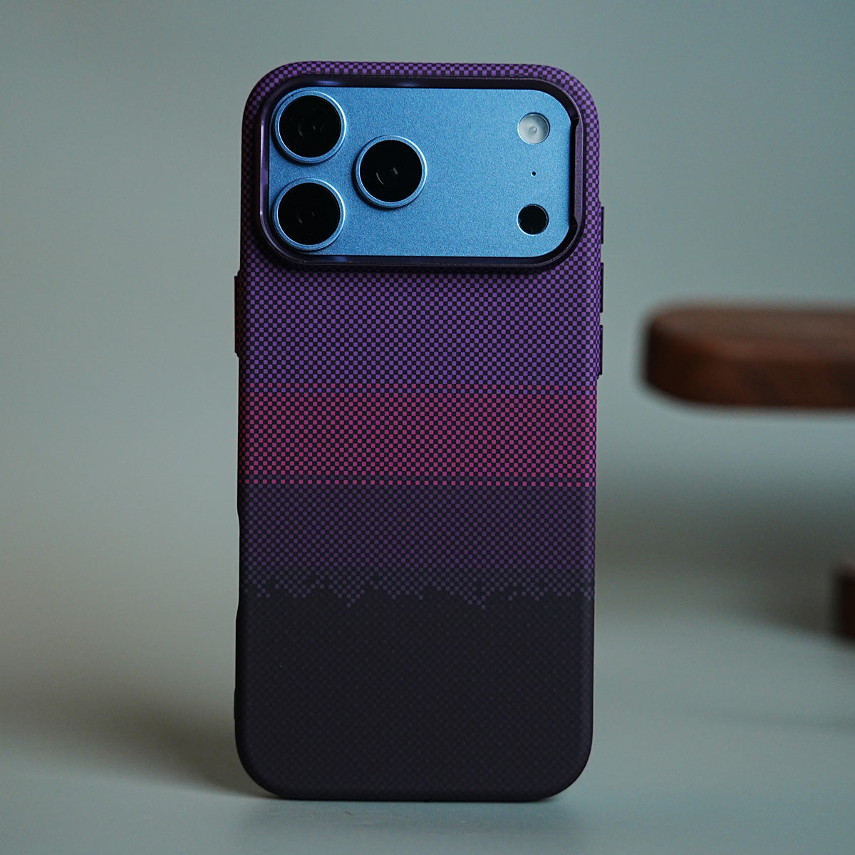 Gradient Carbon Fiber Texture Magnetic Case for iPhone 18 Series | Raised Camera Protective Cover