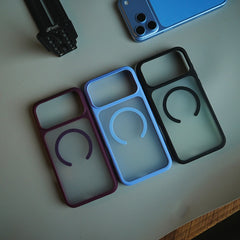Matte Frosted Magnetic Case for 18 Series | Raised Camera Frame Protective Cover