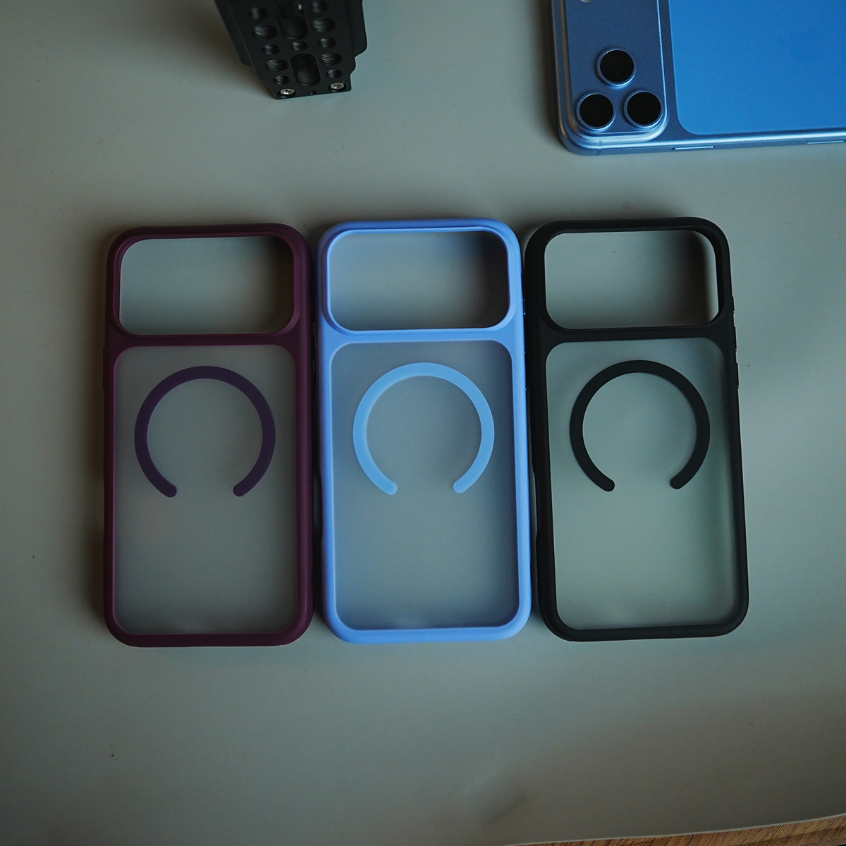 Matte Frosted Magnetic Case for 18 Series | Raised Camera Frame Protective Cover