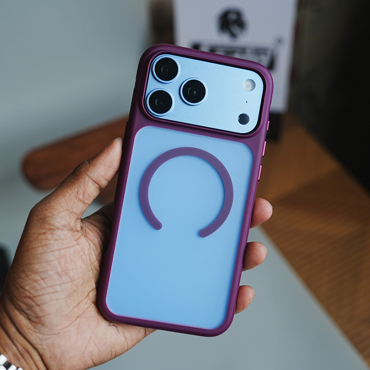 Matte Frosted Magnetic Case for 18 Series | Raised Camera Frame Protective Cover