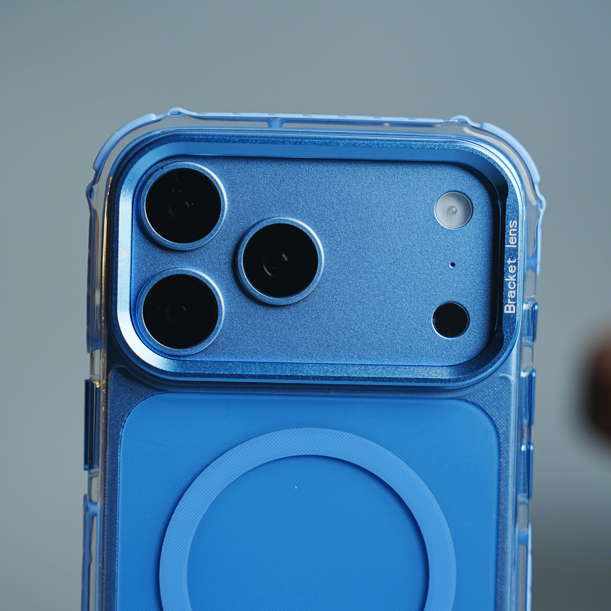 Foldable Camera Frame Stand Case for 17 Series | Magnetic Transparent Protective Cover
