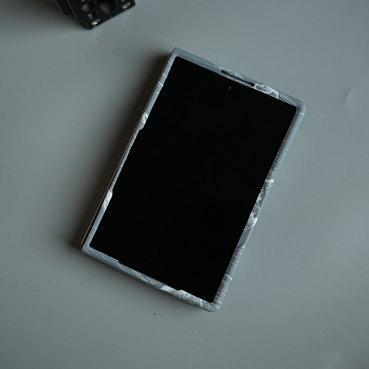Ocean Wave Design Magnetic Case for Galaxy Z Fold 8 | Slim Protective Cover