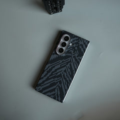 Geometric Pixel Pattern Magnetic Case for Galaxy Z Fold 5 | Slim Protective Cover