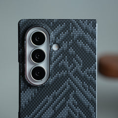 Geometric Pixel Pattern Magnetic Case for Galaxy Z Fold 5 | Slim Protective Cover