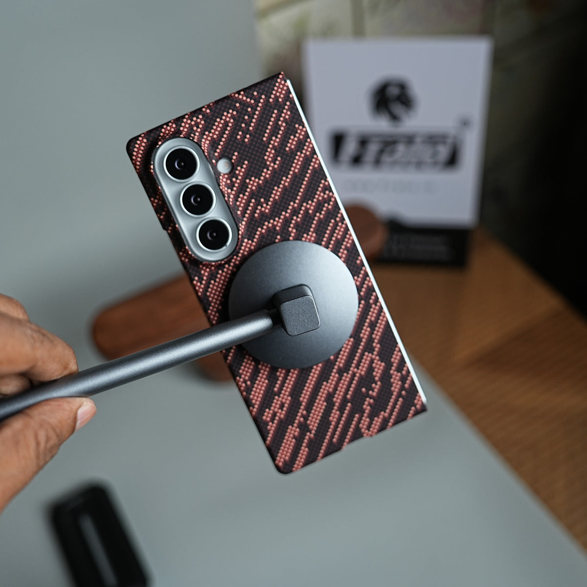 Geometric Pixel Pattern Magnetic Case for Galaxy Z Fold 5 | Slim Protective Cover