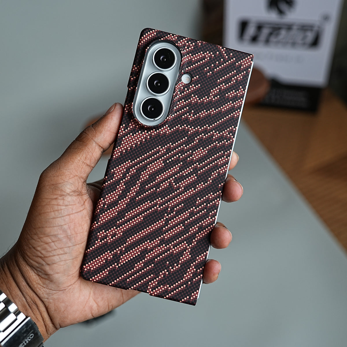 Geometric Pixel Pattern Magnetic Case for Galaxy Z Fold 5 | Slim Protective Cover