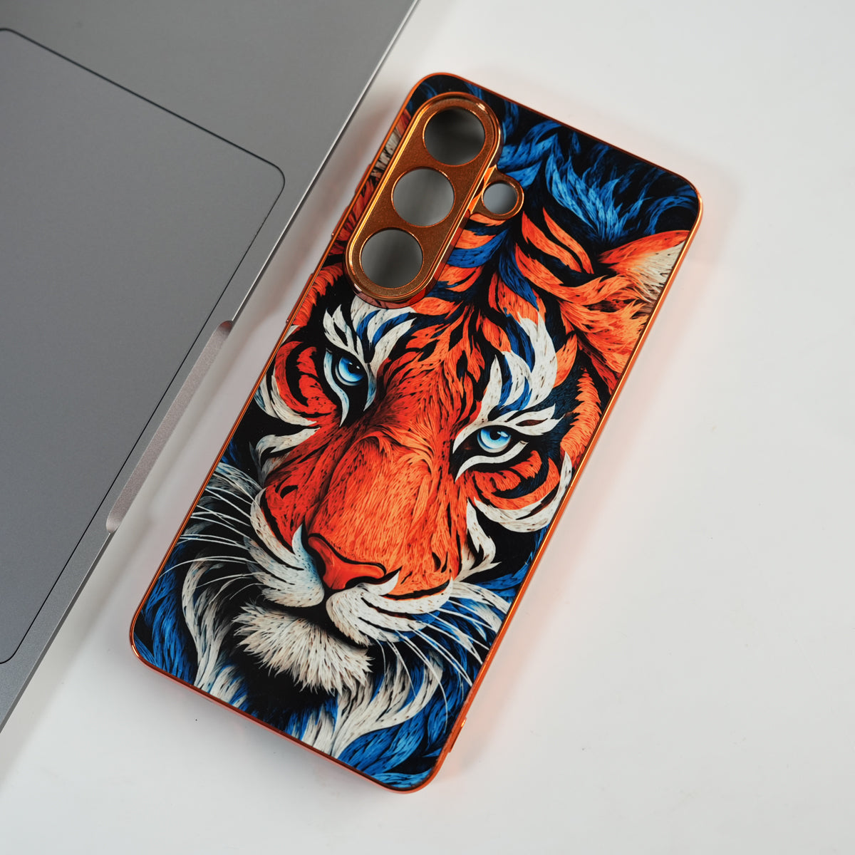 Galaxy S Series Tiger Face Chrome Armor Case