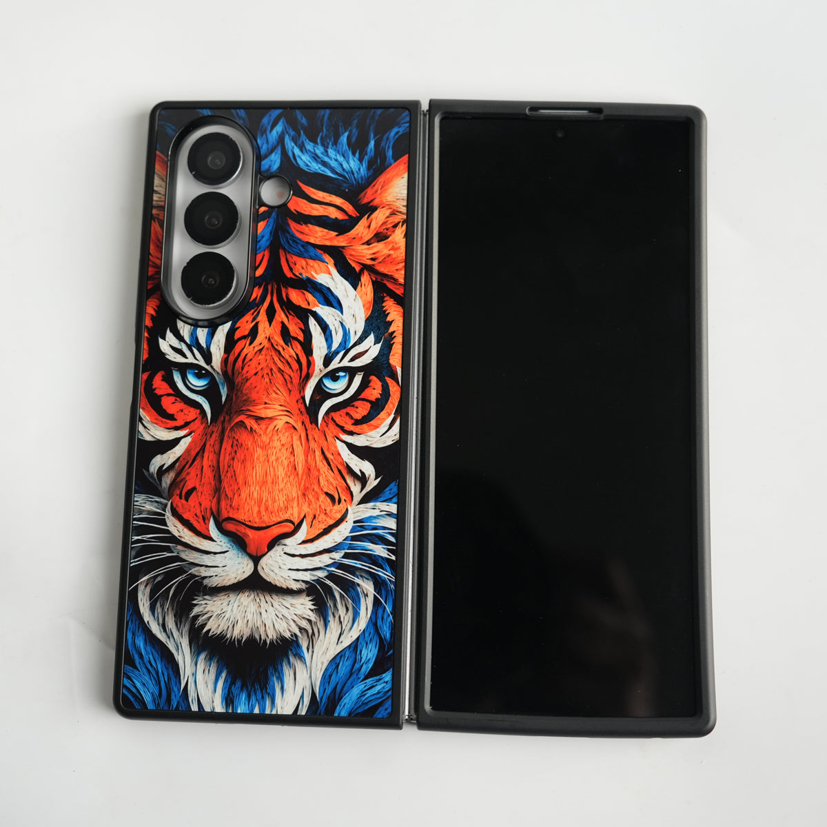 Galaxy Z Fold Series Tiger Face Chrome Armor Case