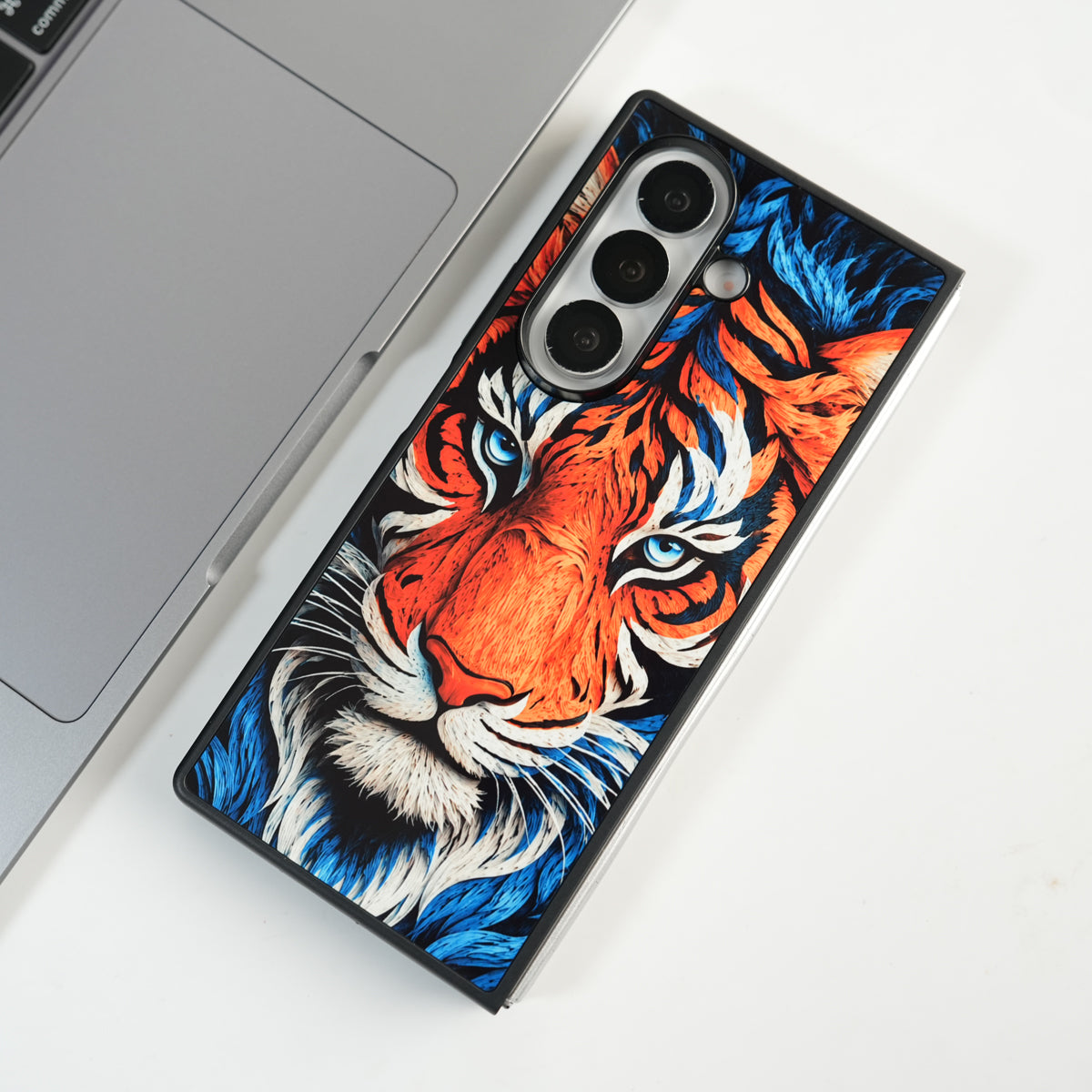 Galaxy Z Fold Series Tiger Face Chrome Armor Case
