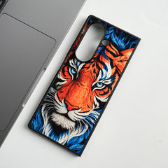 Galaxy Z Fold Series Tiger Face Chrome Armor Case