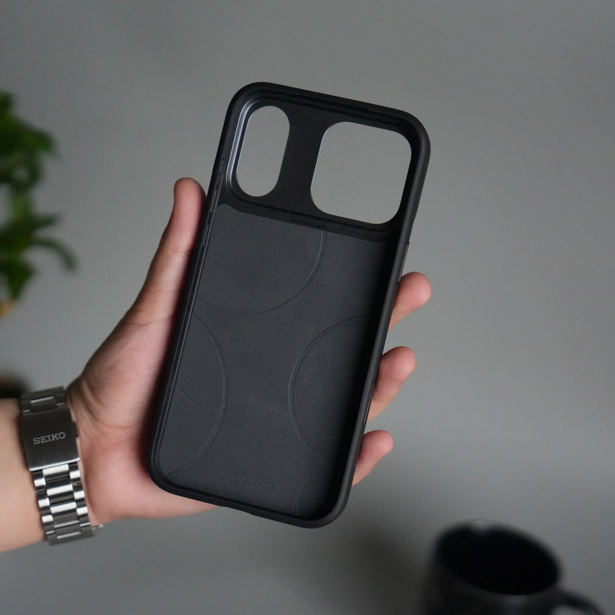 iPhone 18 Series Crocodile Leather Pattern Case | Premium Luxury Back Cover with Metal Camera Frame