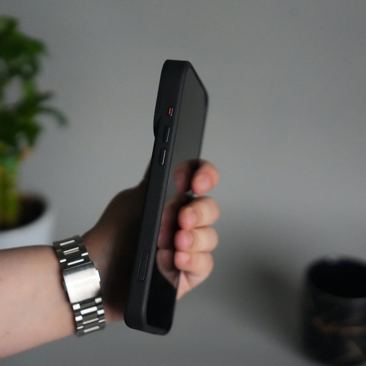 iPhone 17 Pro Max Crocodile Leather Pattern Case | Premium Luxury Back Cover with Metal Camera Frame