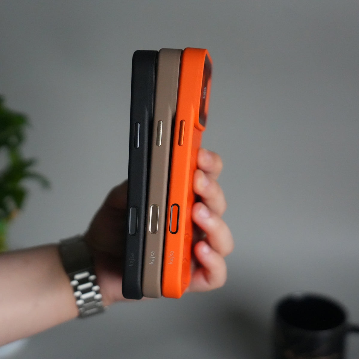 iPhone 18 Series Crocodile Leather Pattern Case | Premium Luxury Back Cover with Metal Camera Frame