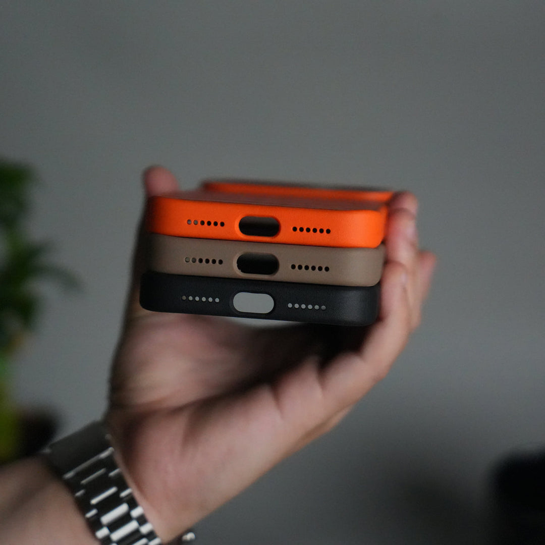 iPhone 17 Pro Crocodile Leather Pattern Case | Premium Luxury Back Cover with Metal Camera Frame