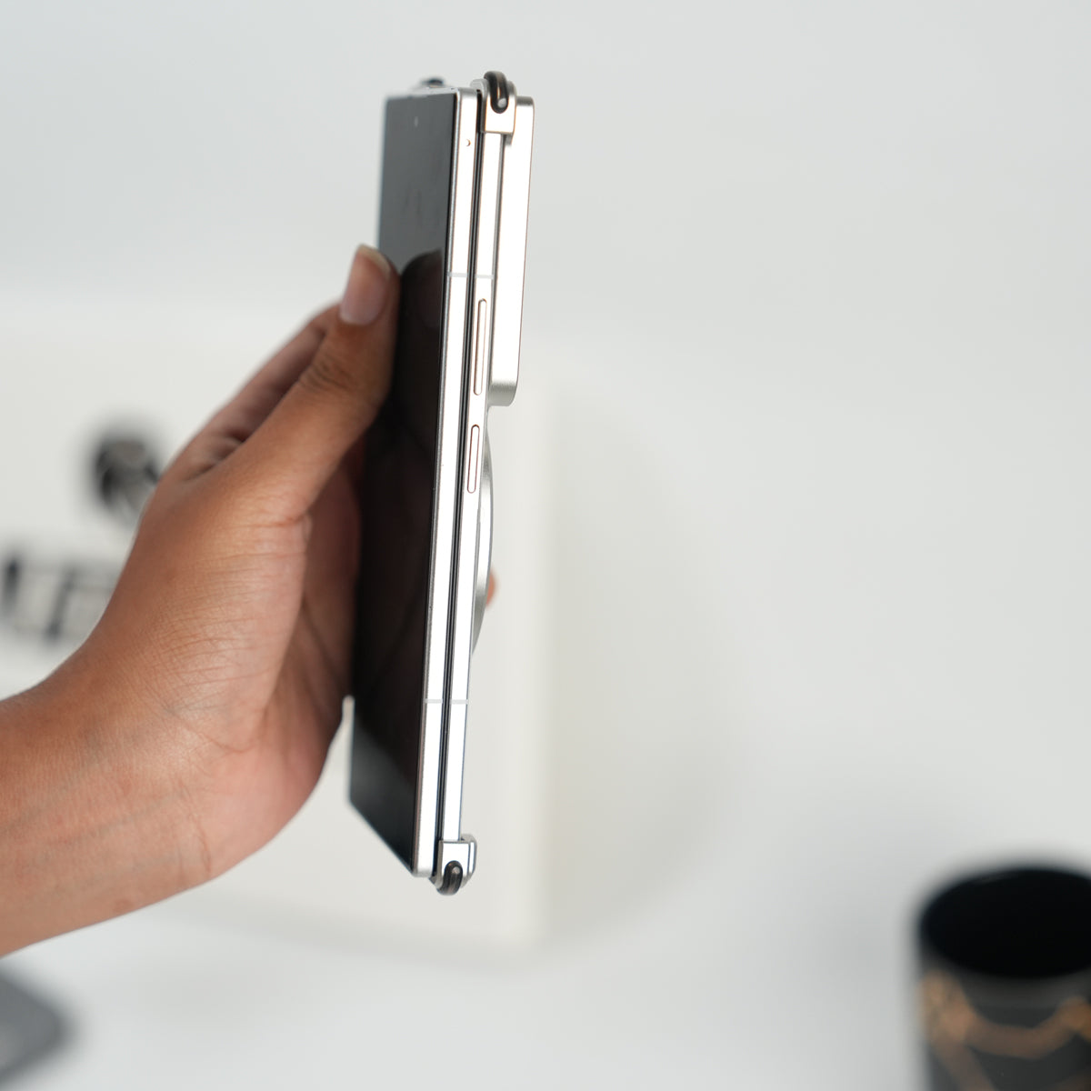 Galaxy Fold 7 Metal Frameless Bumper Case With Rotating Stand (Silver)