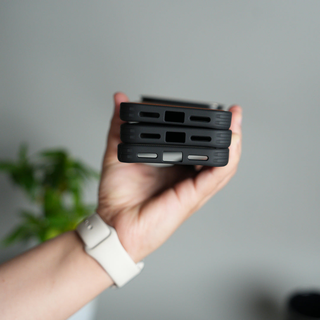 iPhone 17 Pro Max Metal Camera Cap Stand Case Cover