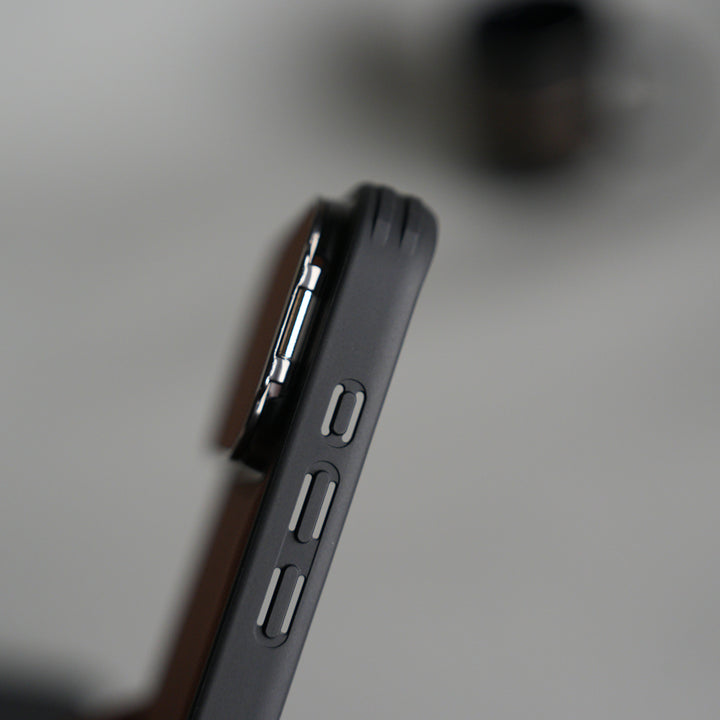 iPhone 17 Pro Max Metal Camera Cap Stand Case Cover