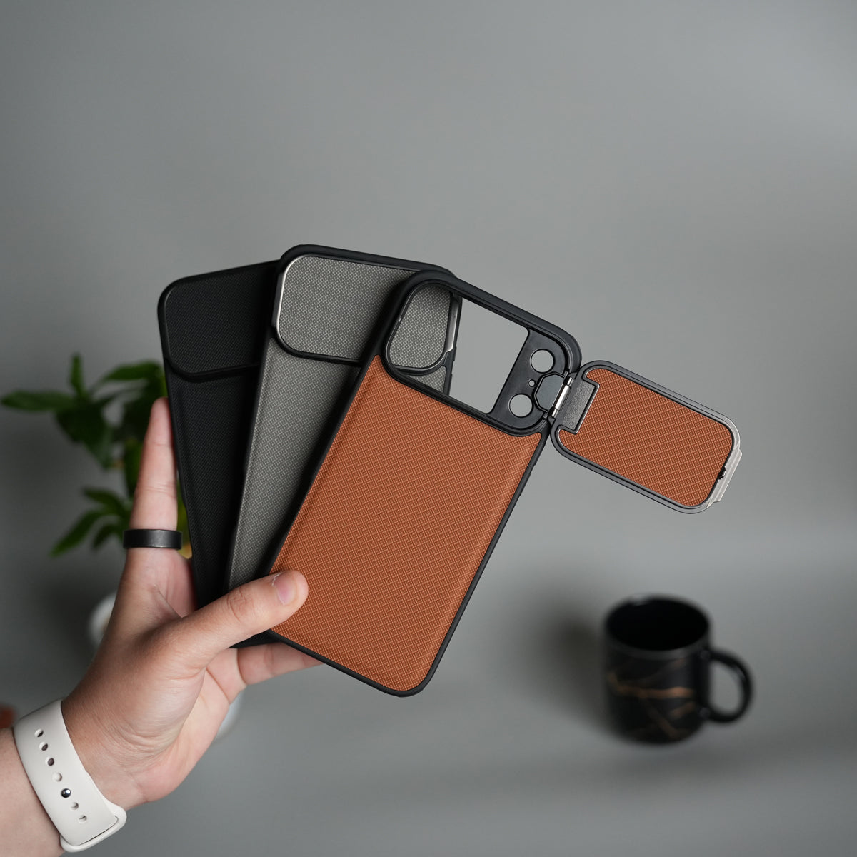 iPhone 17 Pro Max Metal Camera Cap Stand Case Cover