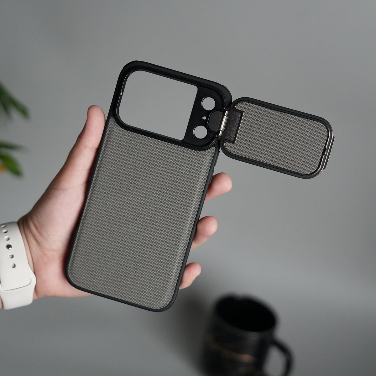 iPhone Series Metal Camera Cap Stand Case Cover