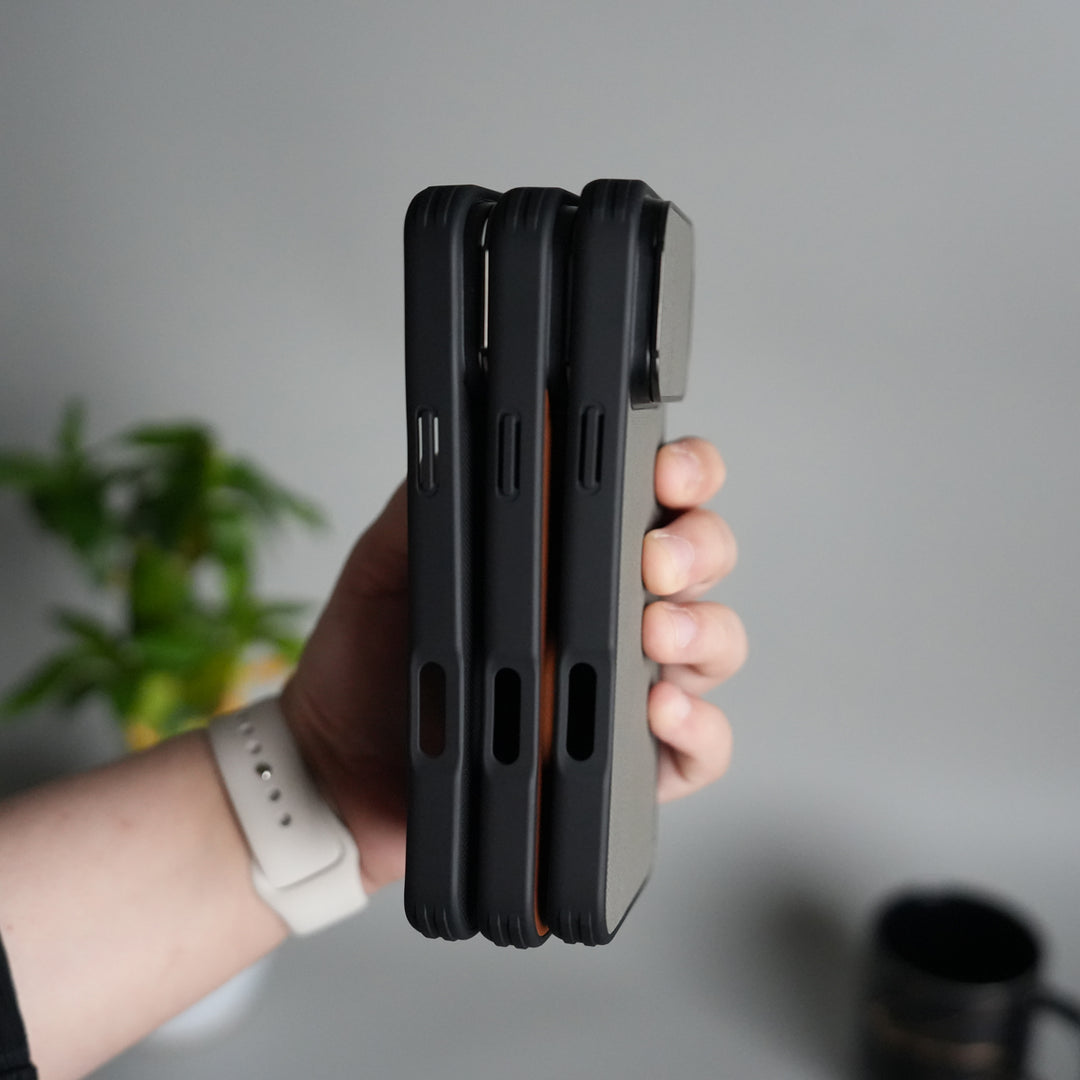 iPhone 17 Pro Max Metal Camera Cap Stand Case Cover