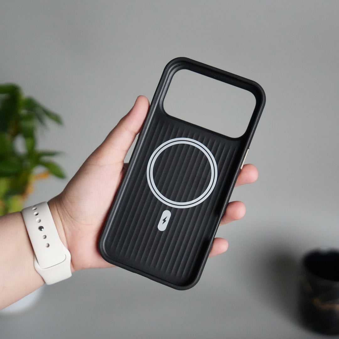 iPhone 17 Pro MagSafe Case | Premium Suitcase Textured Grip Cover with Metal Camera Bumper