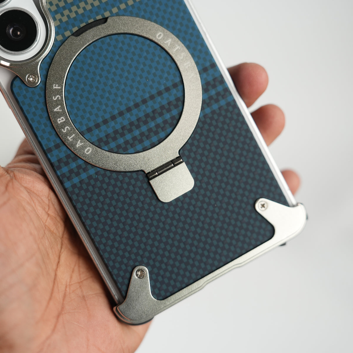 Galaxy S26 Ultra Premium Aramid Fiber Texture Frameless Metal Kickstand Case (Silver)