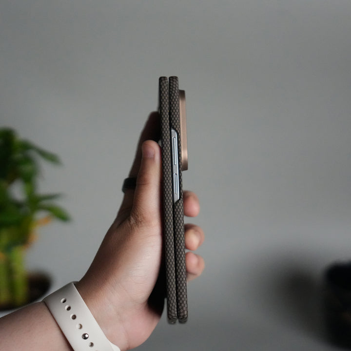 Galaxy Z Fold 7 Carbon Fiber Style Case | Ultra-Slim Matte Protective Back Cover | Premium Camera Ring Finish