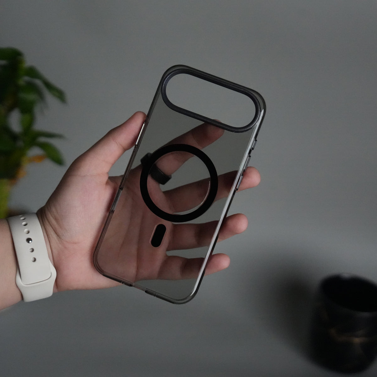 iPhone 17 Air Hard Crystal Transparent MagSafe Case | Anti-Yellow Clear Back Cover with Metal Camera Bump