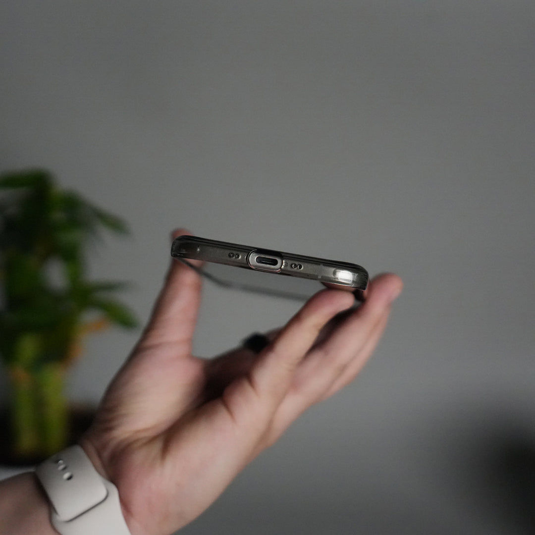 iPhone 17 Air Hard Crystal Transparent MagSafe Case | Anti-Yellow Clear Back Cover with Metal Camera Bump