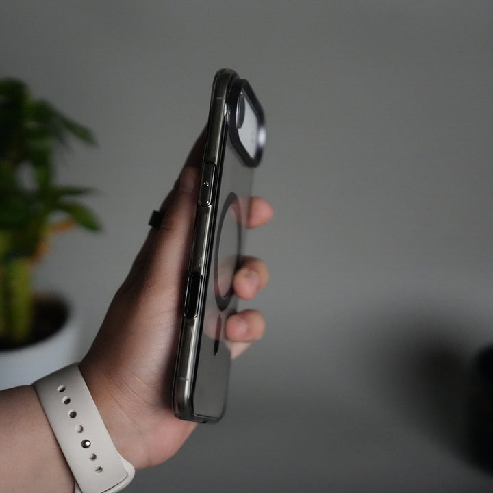 iPhone 17 Air Hard Crystal Transparent MagSafe Case | Anti-Yellow Clear Back Cover with Metal Camera Bump