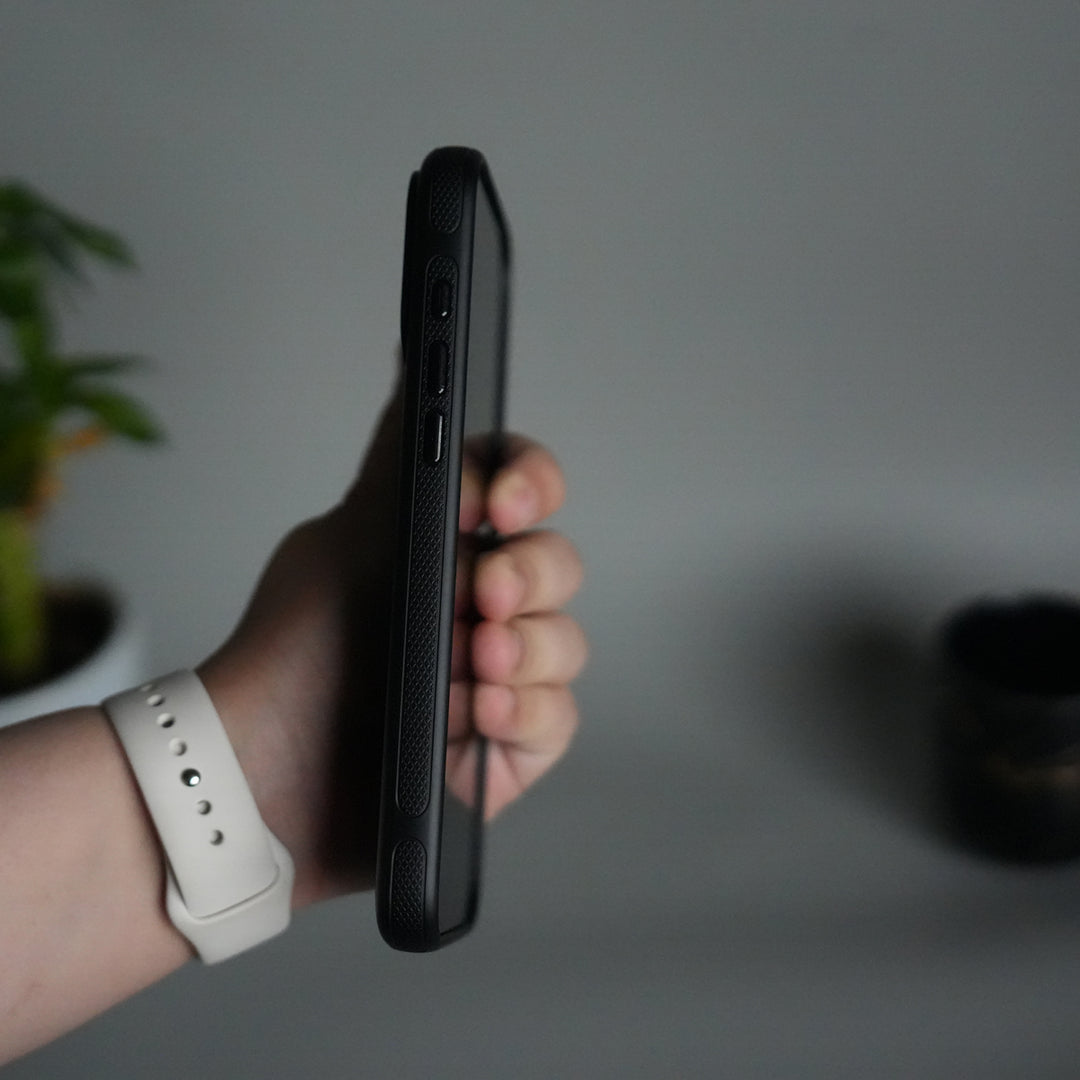 iPhone 17 Series Matte Black MagSafe Case | Magnetic Protective Cover