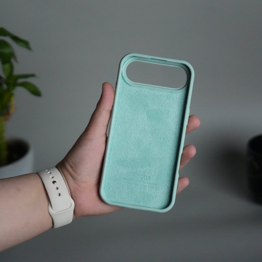 iPhone 17 Air Liquid Silicone Case Cover (Mint Green)